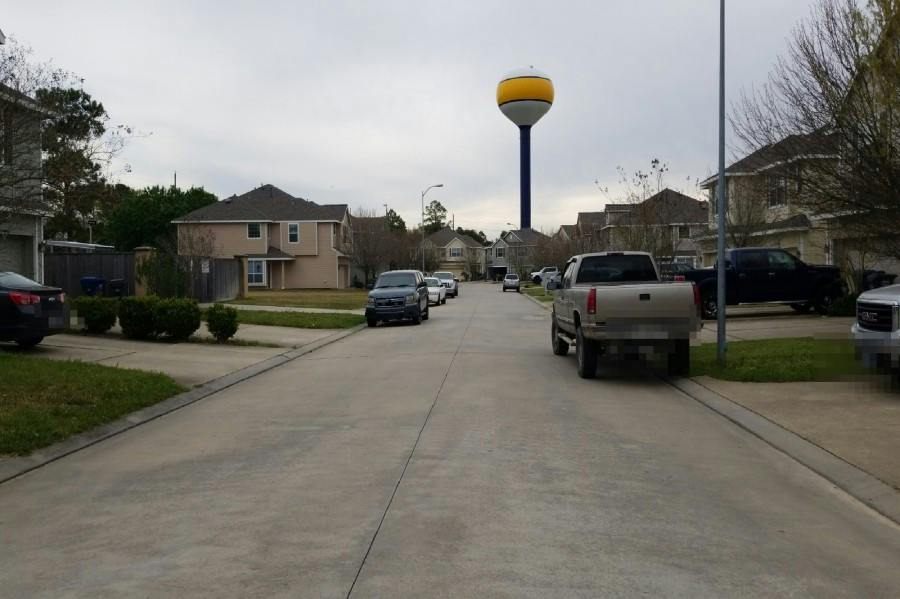 Oakwood Chase Dr, Spring, TX 77379