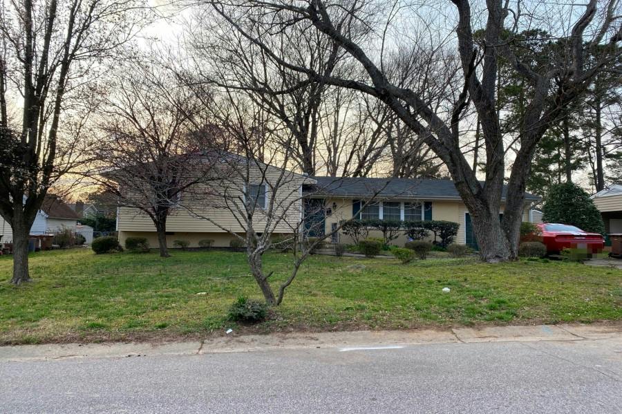 Pond St, Cary, NC 27511