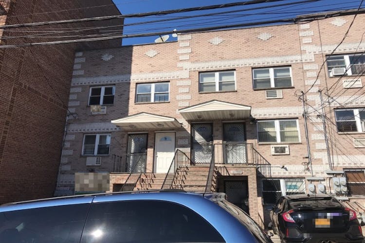 663 East 234th Street Bronx, NY 10466, Bronx County