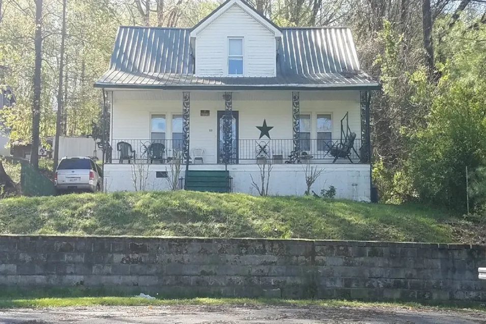 650 Gravely Rd Kingsport, TN 37660, Sullivan County