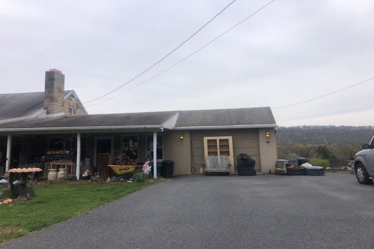 731 Hilltop Road Harrisburg, PA 17112, Dauphin County