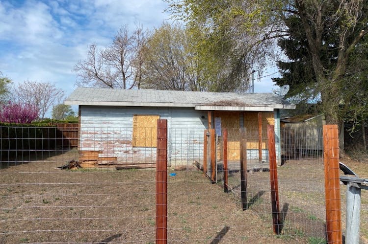 716 N 24th Ave, Yakima, WA, 98902, USA