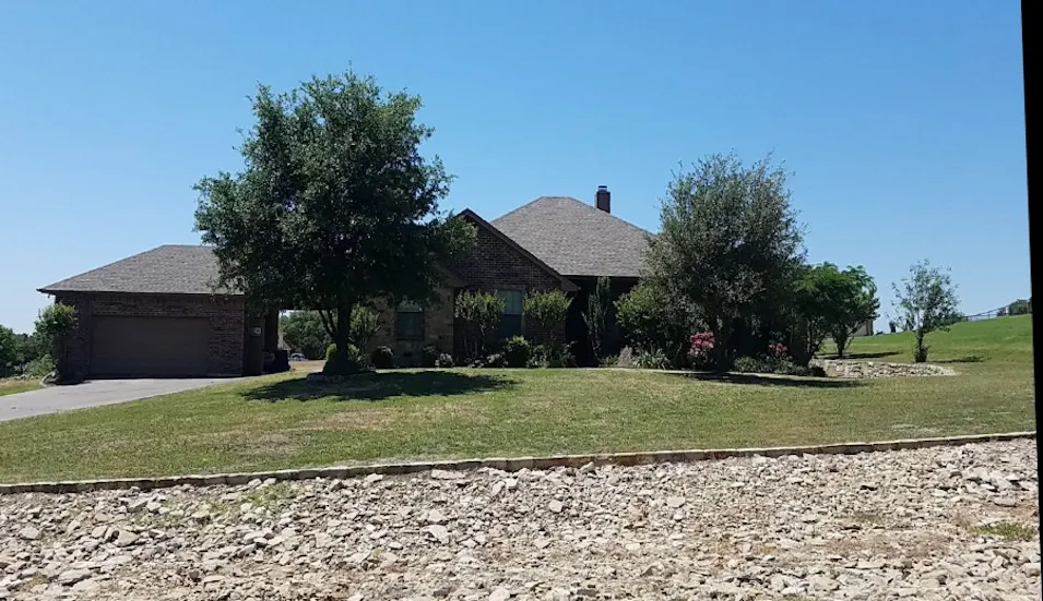 2103 Darby Dan Ct Granbury, TX 76049, Hood County