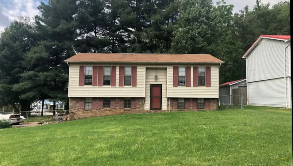 2332 Crown Circle Morristown, TN 37814, Hamblen County