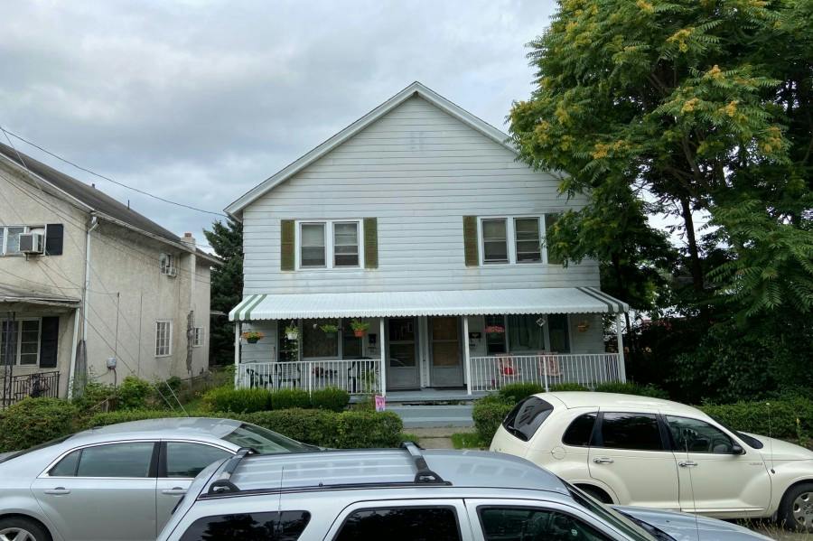 Blair Ave, Scranton, PA 18508