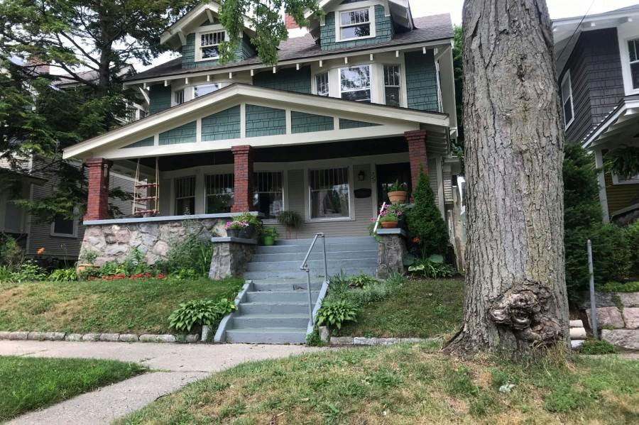 Benjamin Ave, Grand Rapids, MI 49506