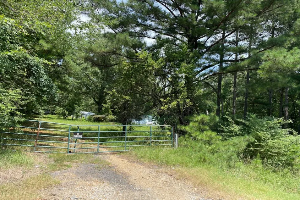 5024 Highway 178 West Red Banks, MS 38661, Marshall County