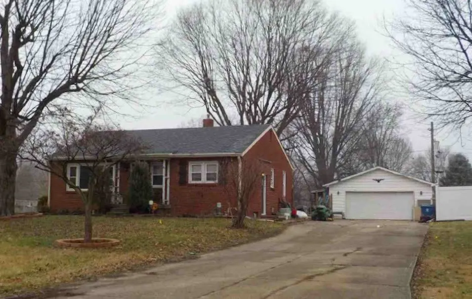 274 Hoss Road Indianapolis, IN 46217, Marion County