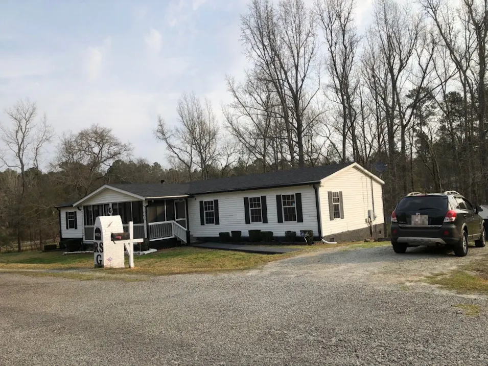 2040 West Circle Thomson, GA 30824, McDuffie County
