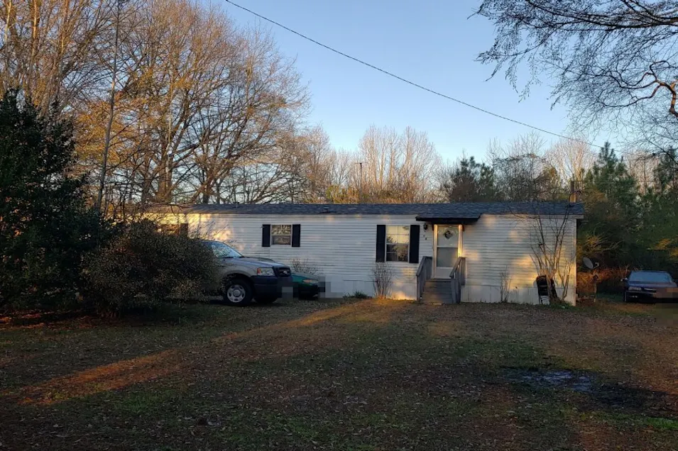 76 County Road 29 Tuskegee, AL 36083, Macon County