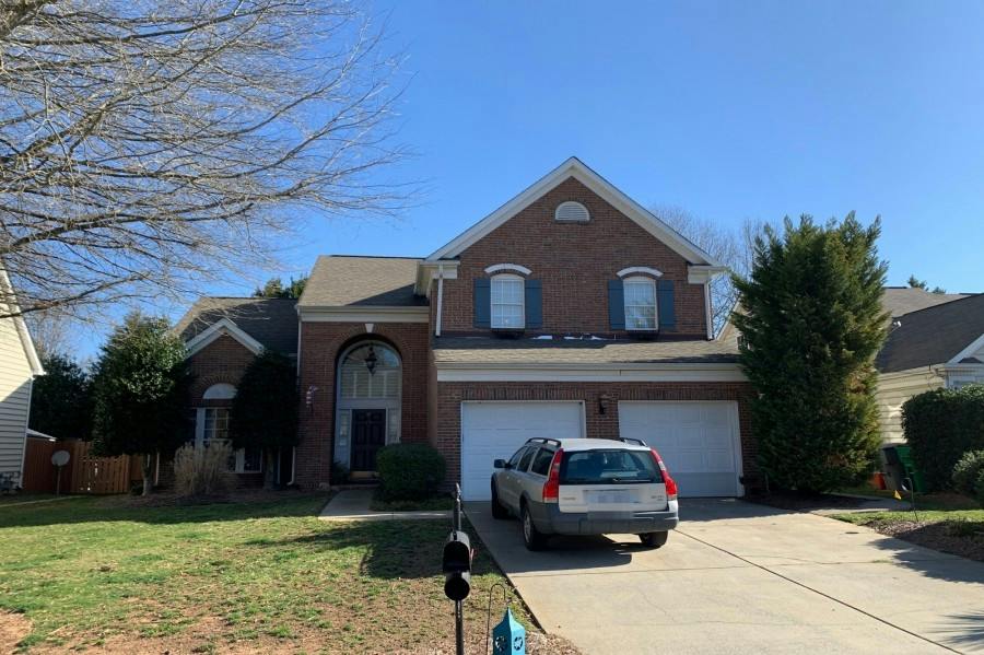 Lenhart Dr, Charlotte, NC 28226